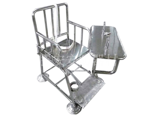 軟包審訊椅與平常的沙發(fā)椅子是一樣的嗎？